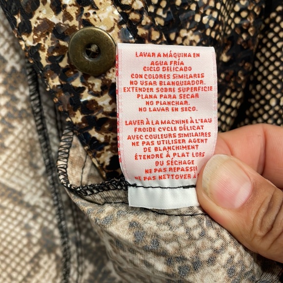 Ruby Rd Shiney Snake Print Jacket size 8P - Picture 5 of 8